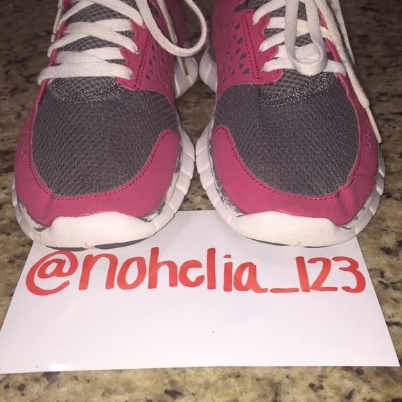 Nike Women’s Free Run Shoes - Picture 6 of 8